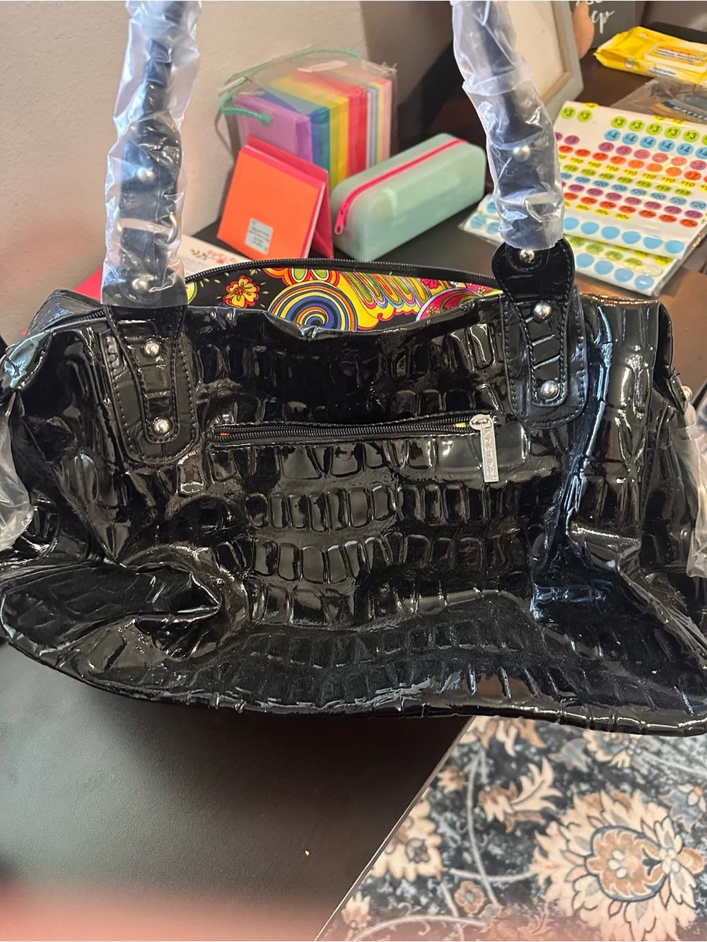 Kristine Accessories tote glossy